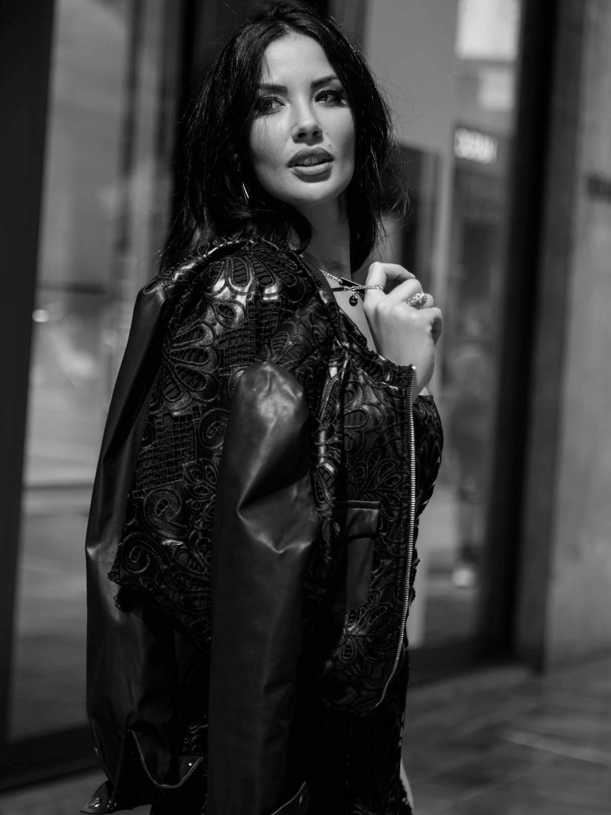 CAZADORA ERITRINA CAMALEÓ