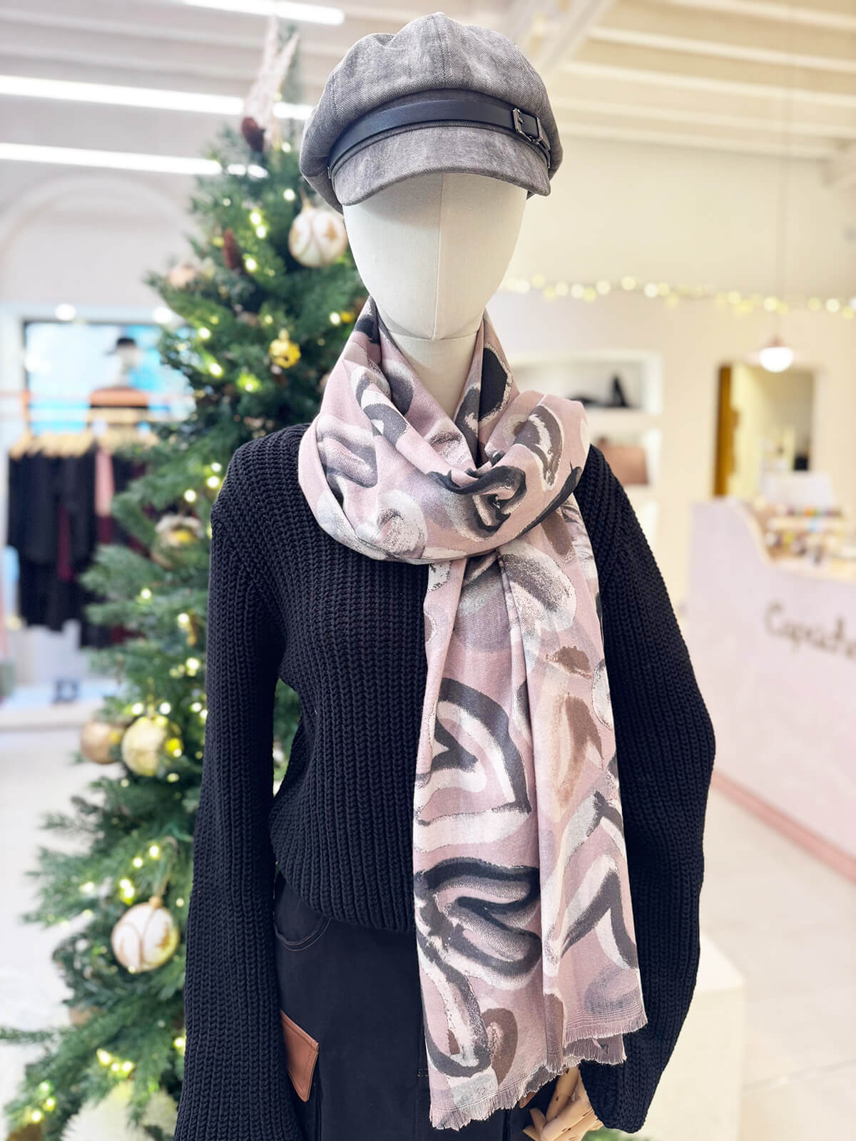 PAÑUELO CORAZONES ROSA