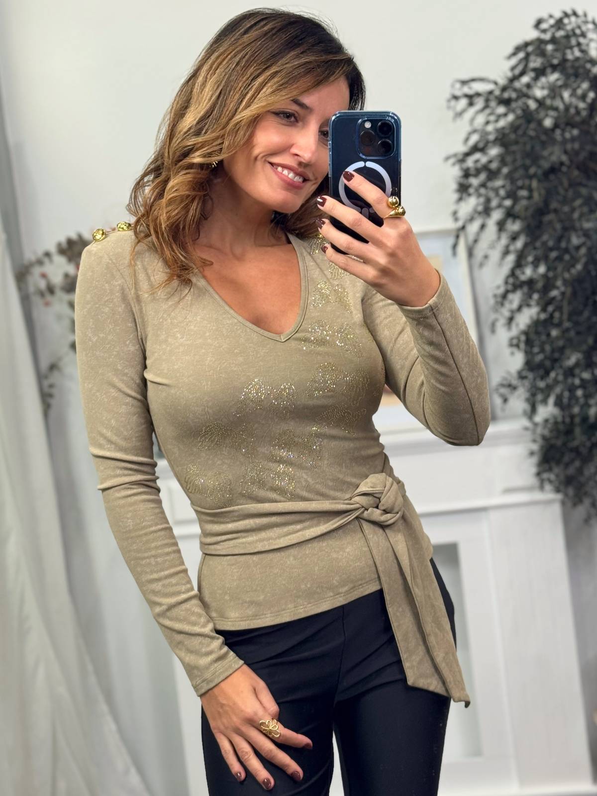 MUESTRA EXCLUSIVA CONSTANZA