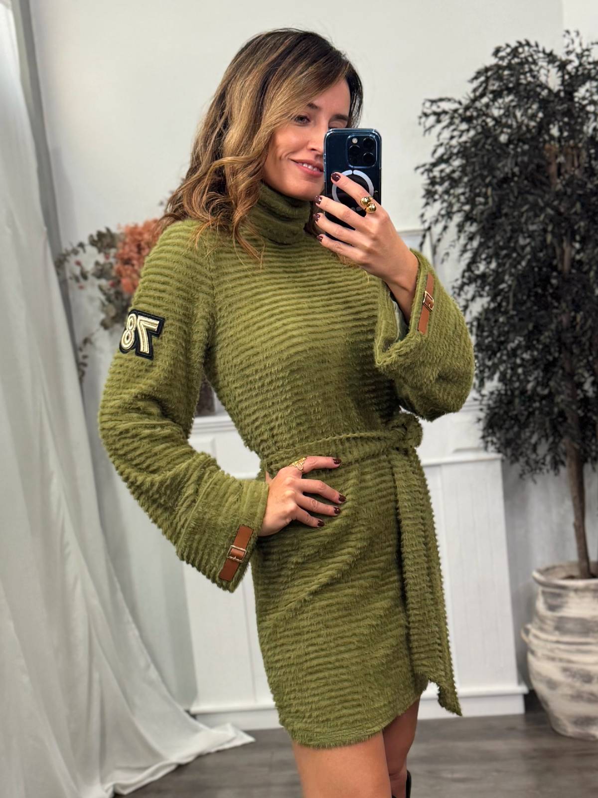 MUESTRA EXCLUSIVA INARI