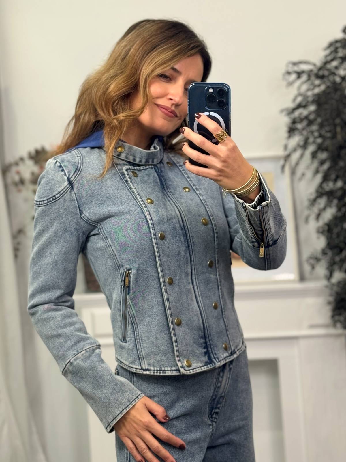 MUESTRA EXCLUSIVA VENTURINA