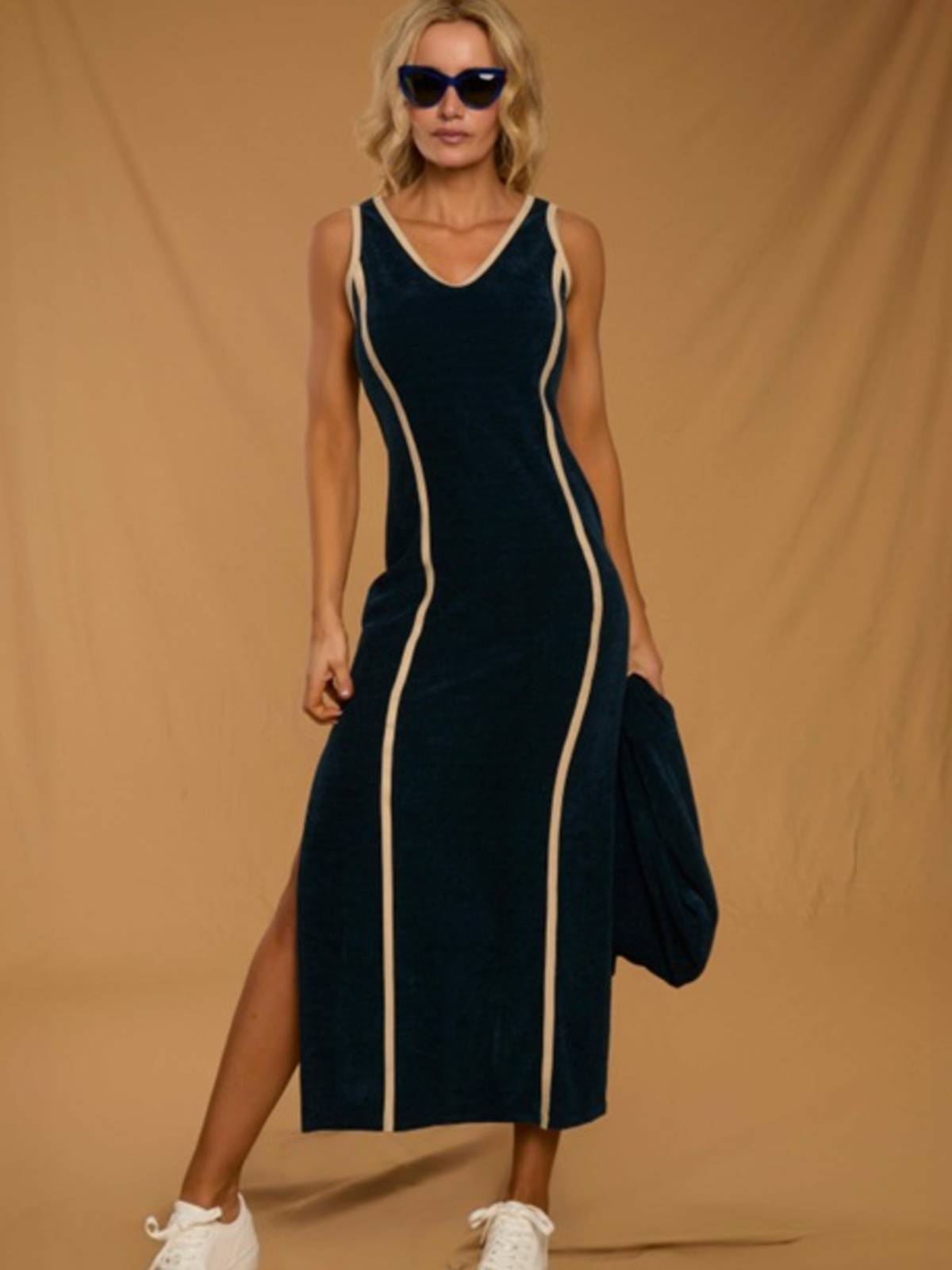 MUESTRA EXCLUSIVA CAMELIA