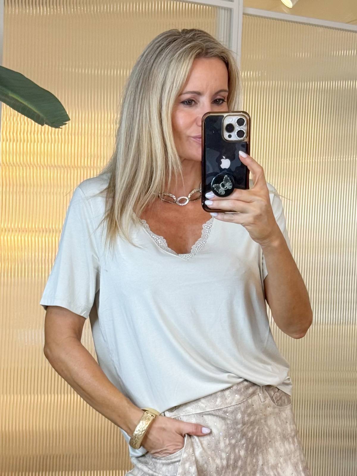 CAMISETA ALBINA BEIGE
