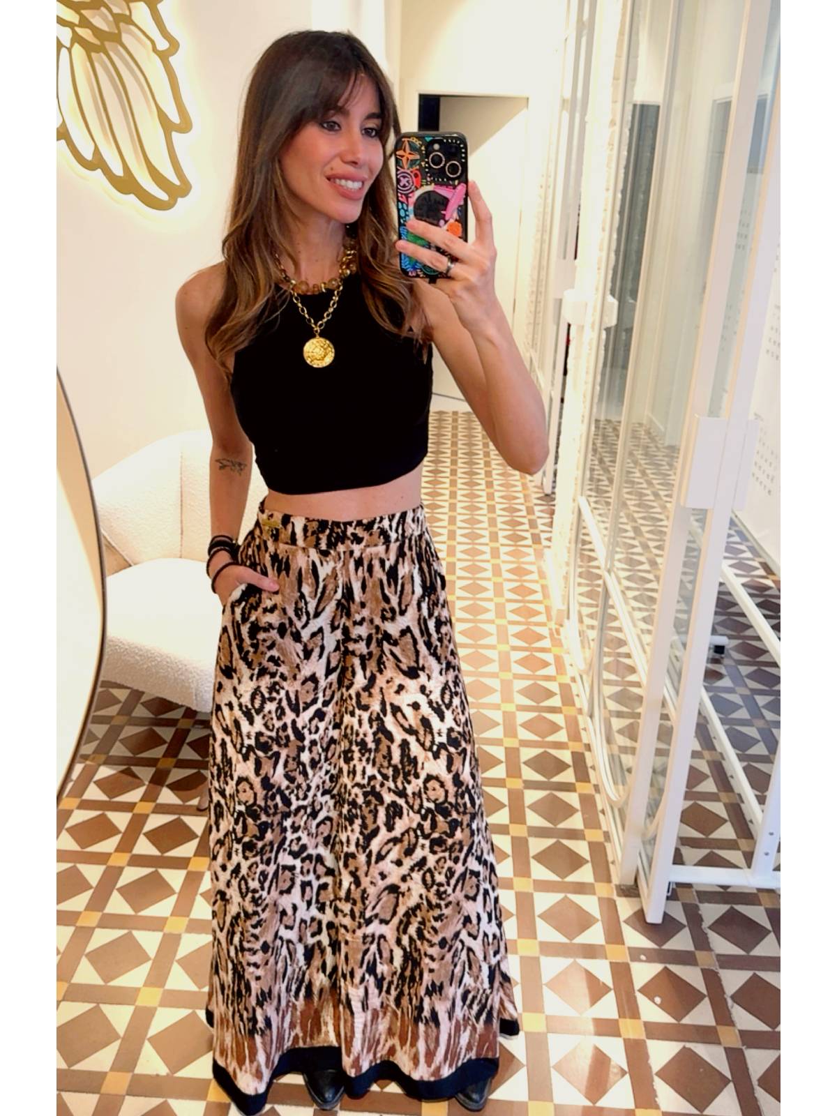 TOP ANDREA BLACK