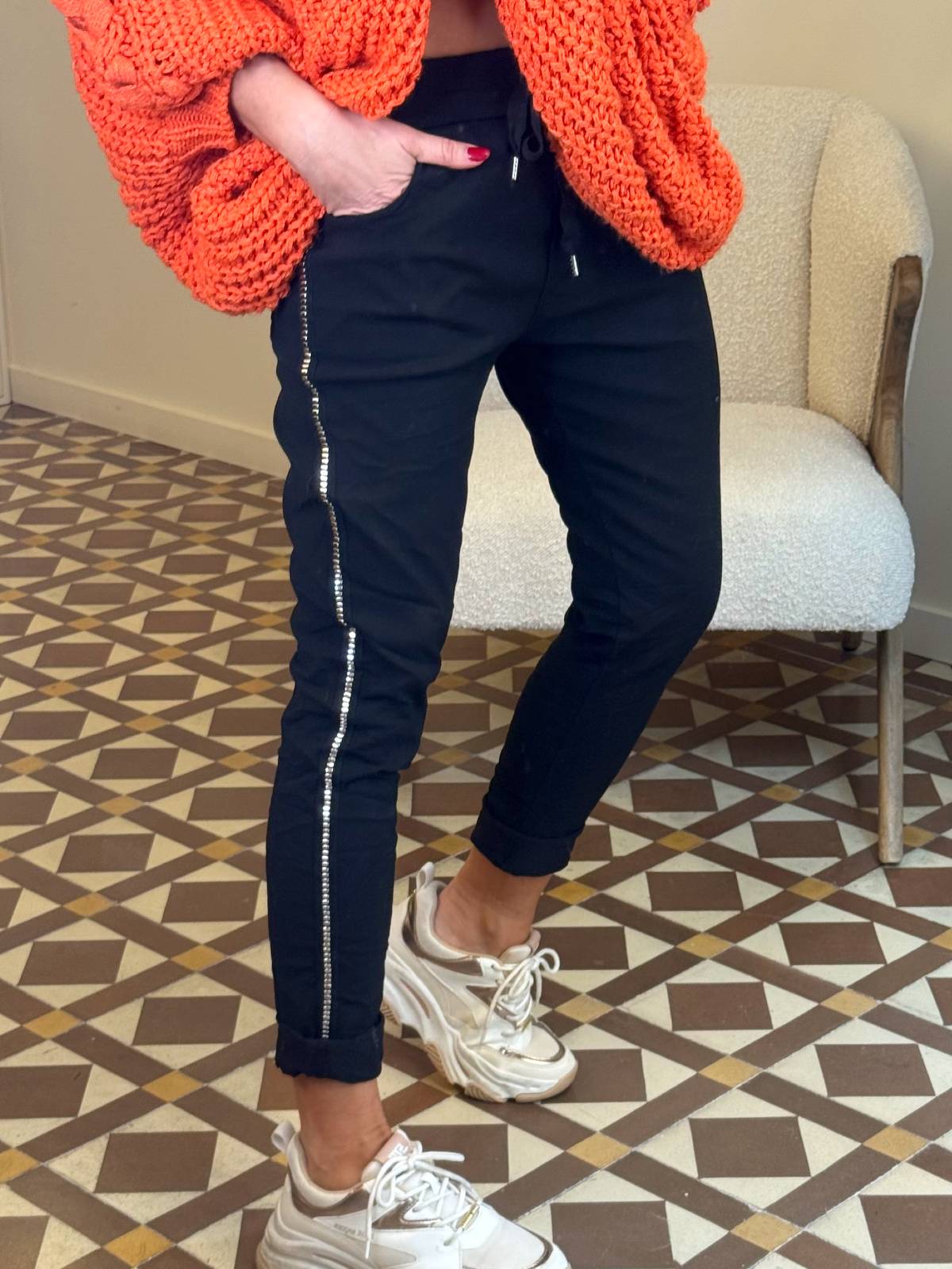 PANTALÓN ATIENZA NEGRO