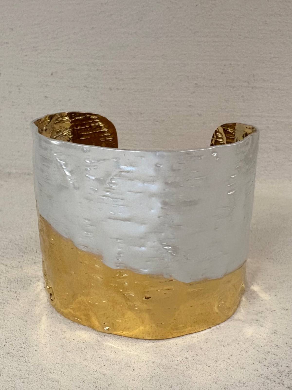 BRAZALETE EOS DORADO