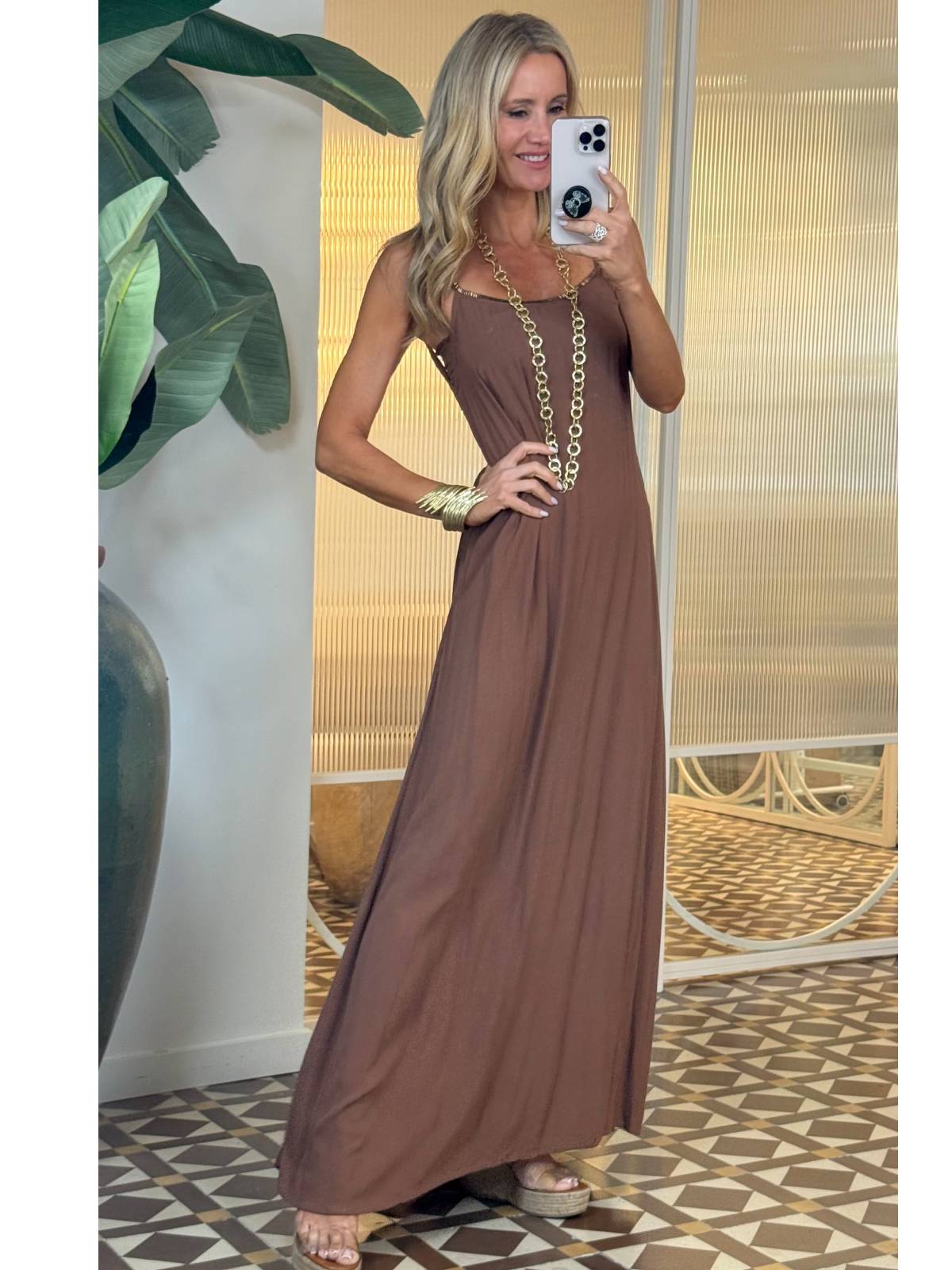 VESTIDO CARA LARGO MARRON