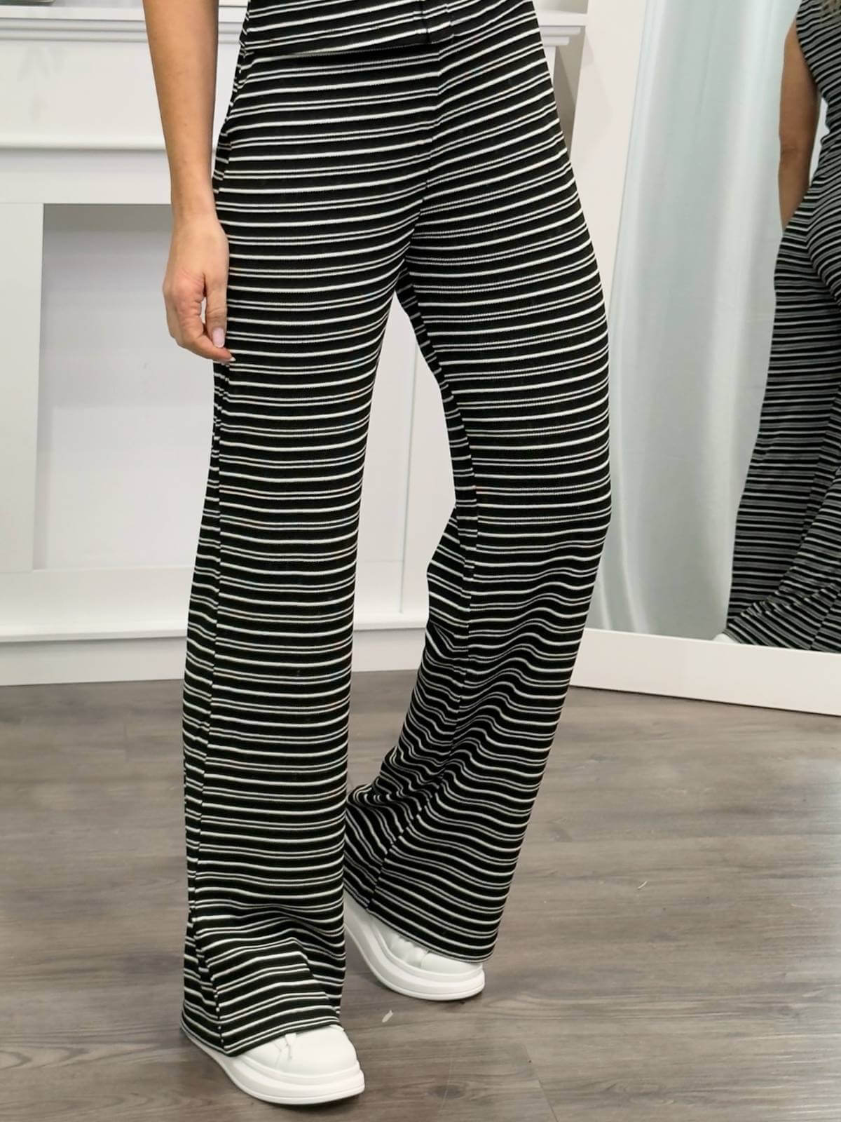PANTALÓN CHARLIE RAYAS