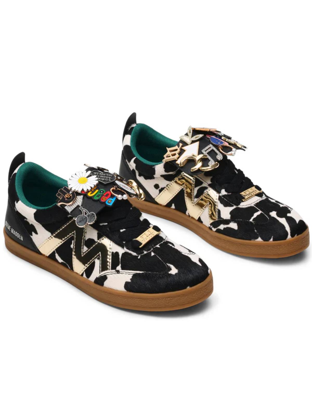 SNEAKER DIVULGE