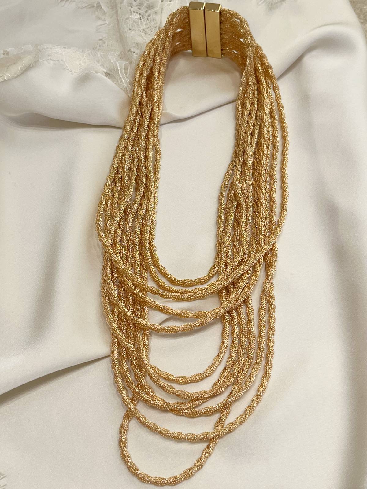 COLLAR ELEVEN DORADO