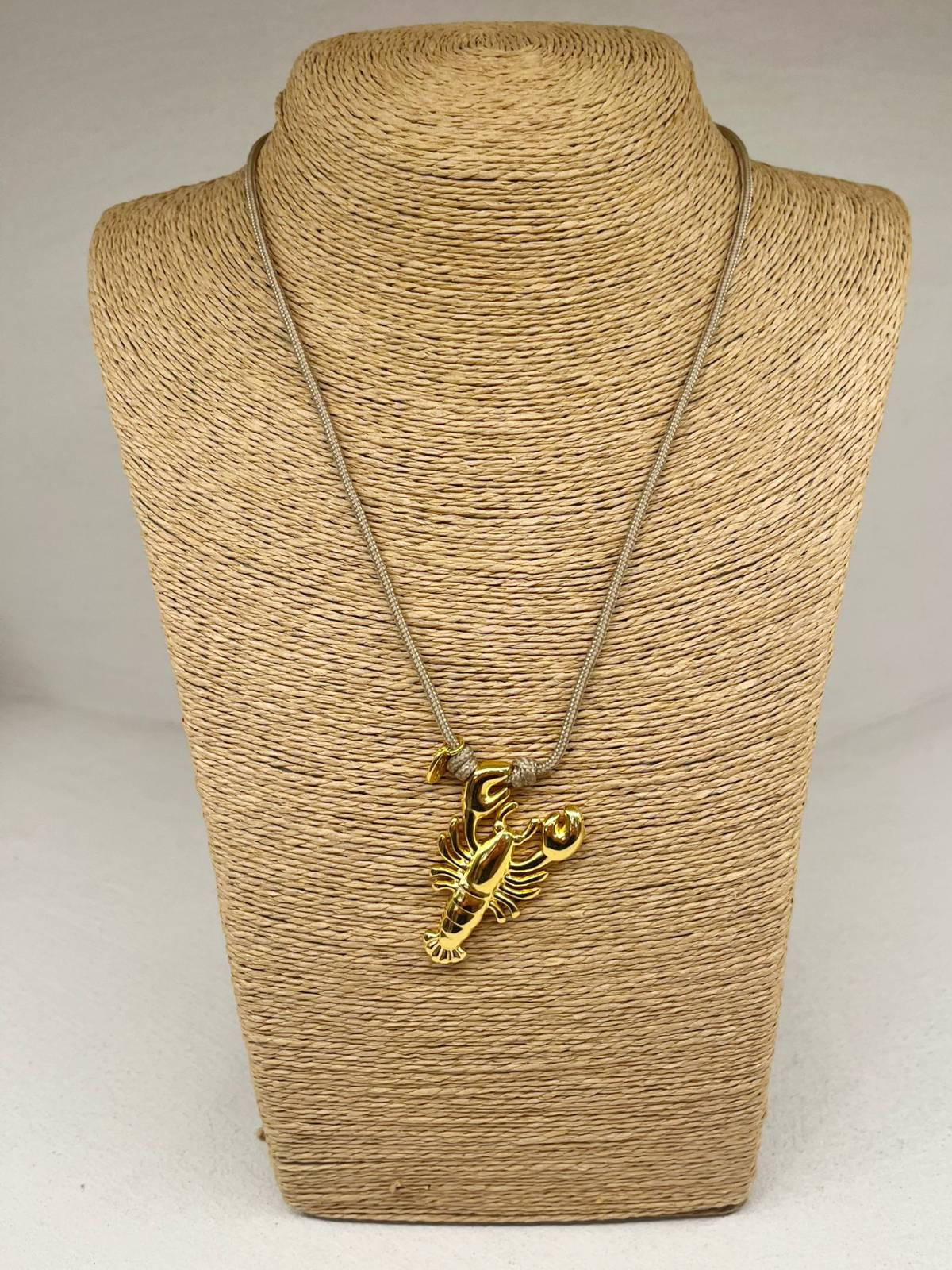COLLAR LANGOSTA MARRON
