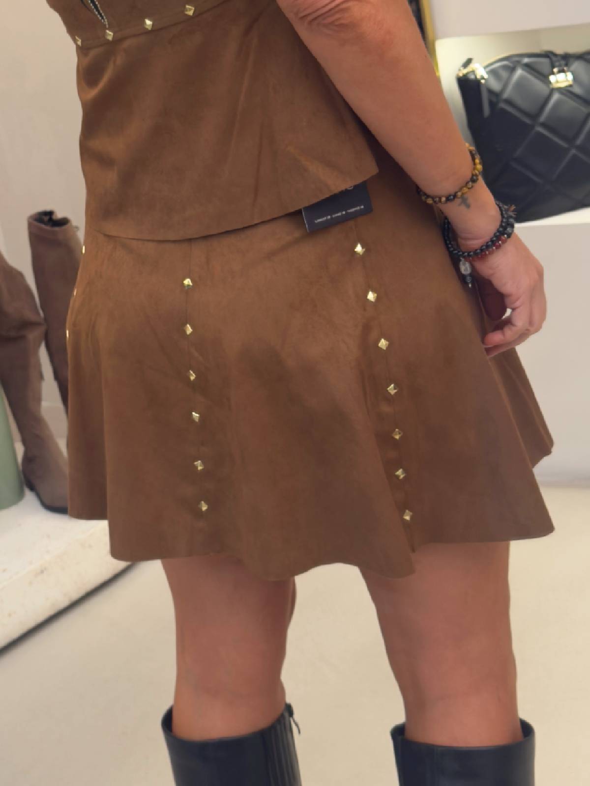 FALDA CAMPANITA