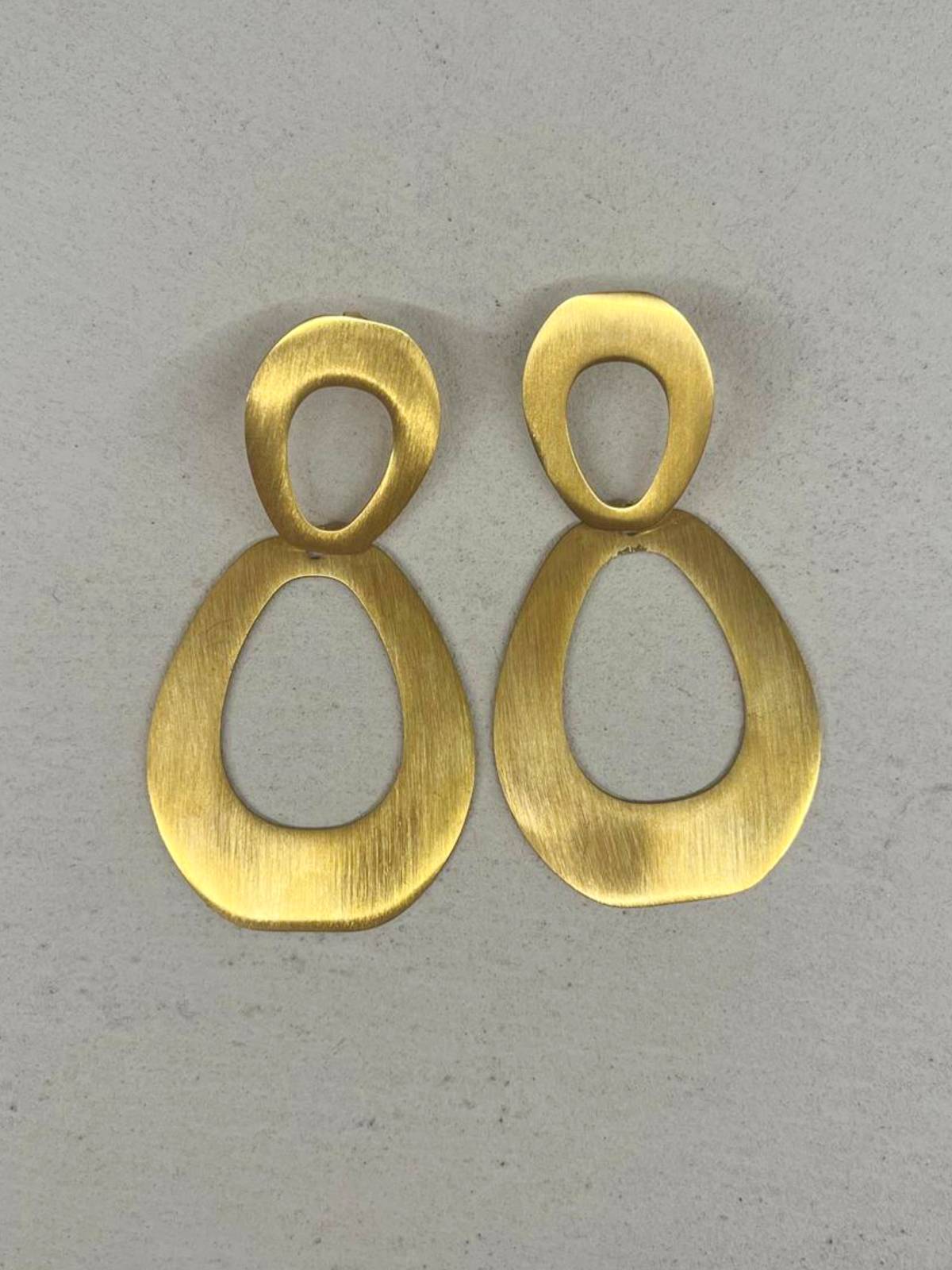 PENDIENTES FLAIR DORADO