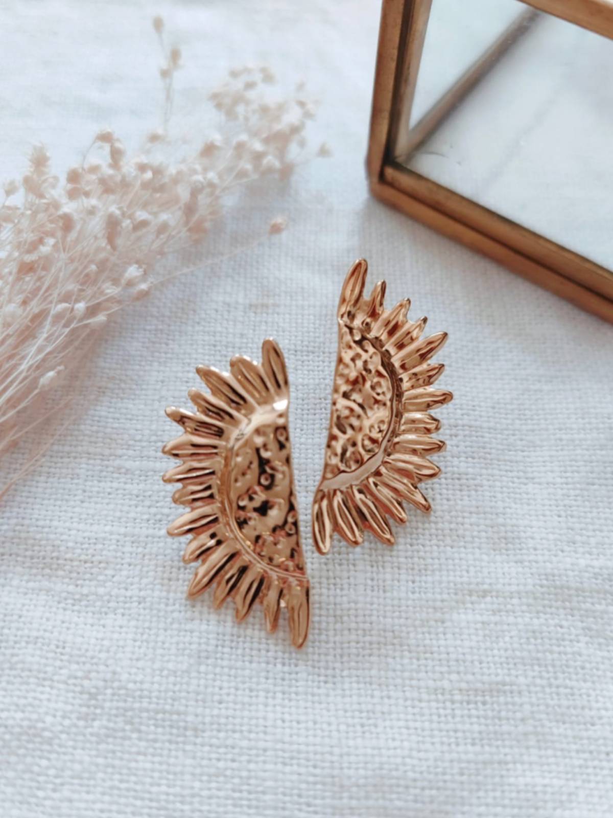 PENDIENTES GIRASOL DORADO