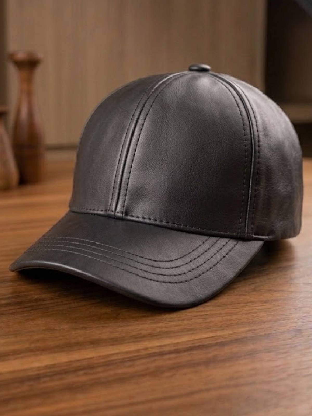 FAUX LEATHER CAP BLACK