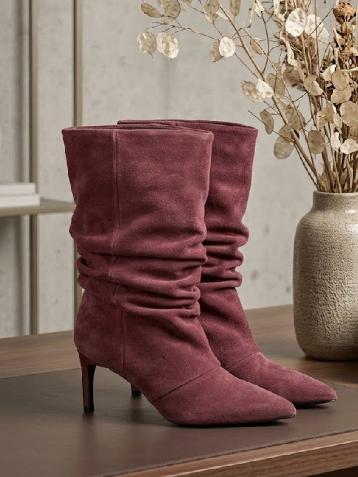 BOTA KATRINA BURDEOS