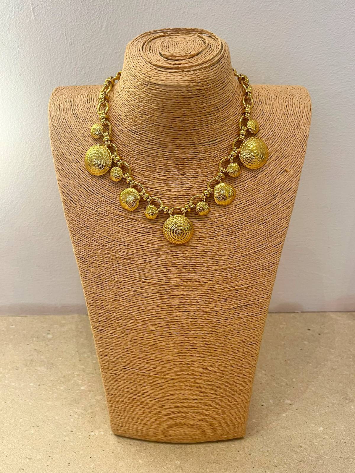COLLAR LAREO DORADO