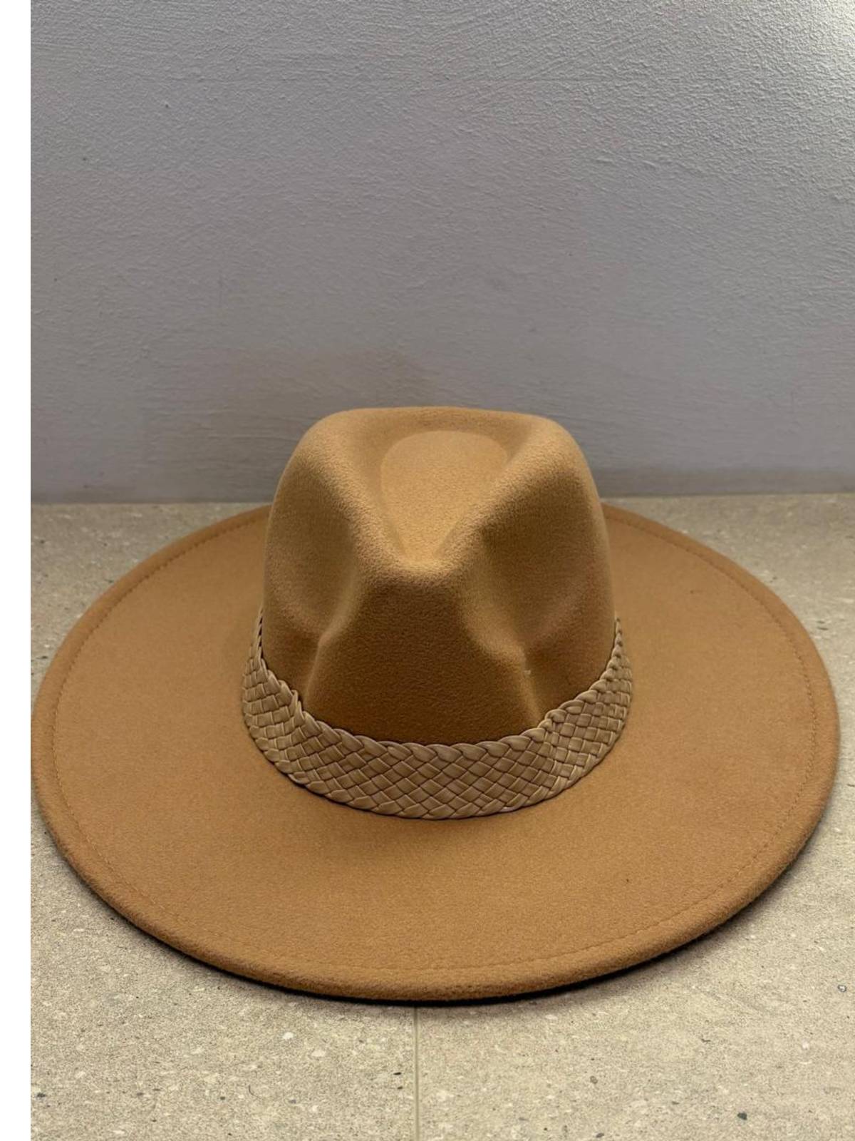 SOMBRERO LEILA CAMEL