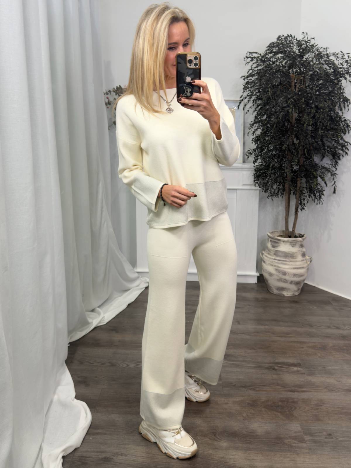 CONJUNTO LUSIVA BEIGE