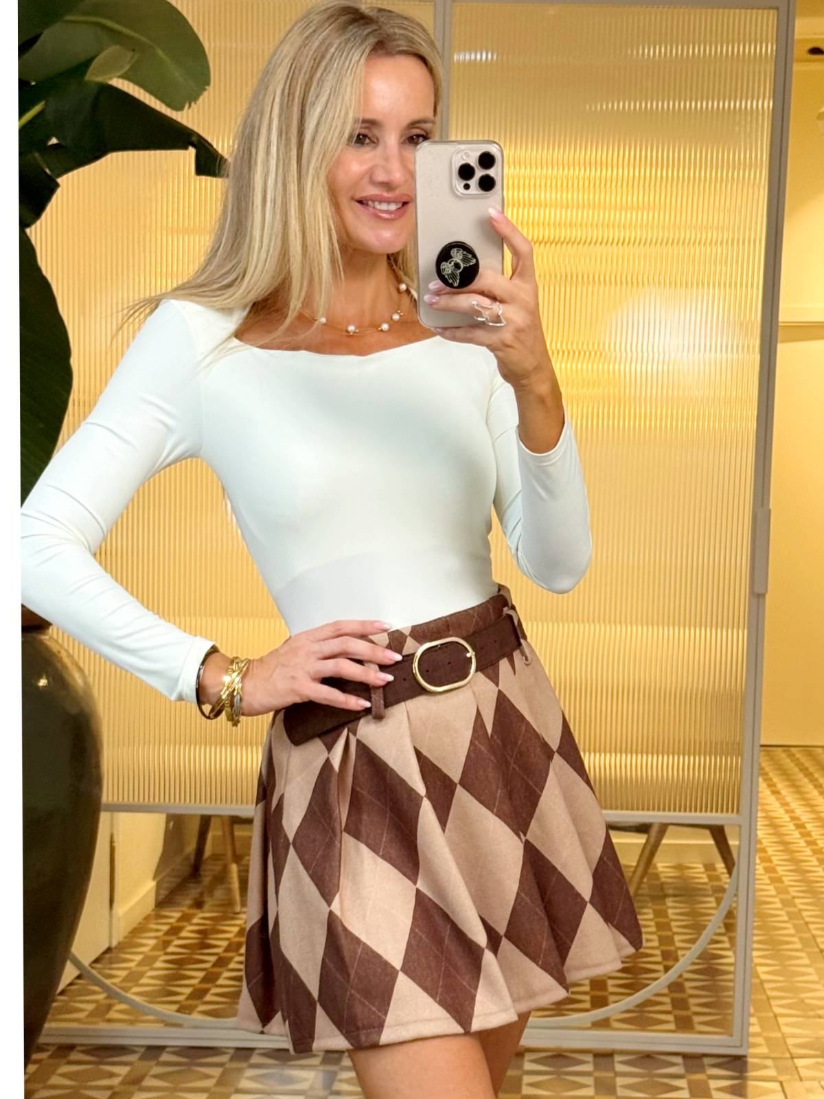 TOP NISDA BEIGE