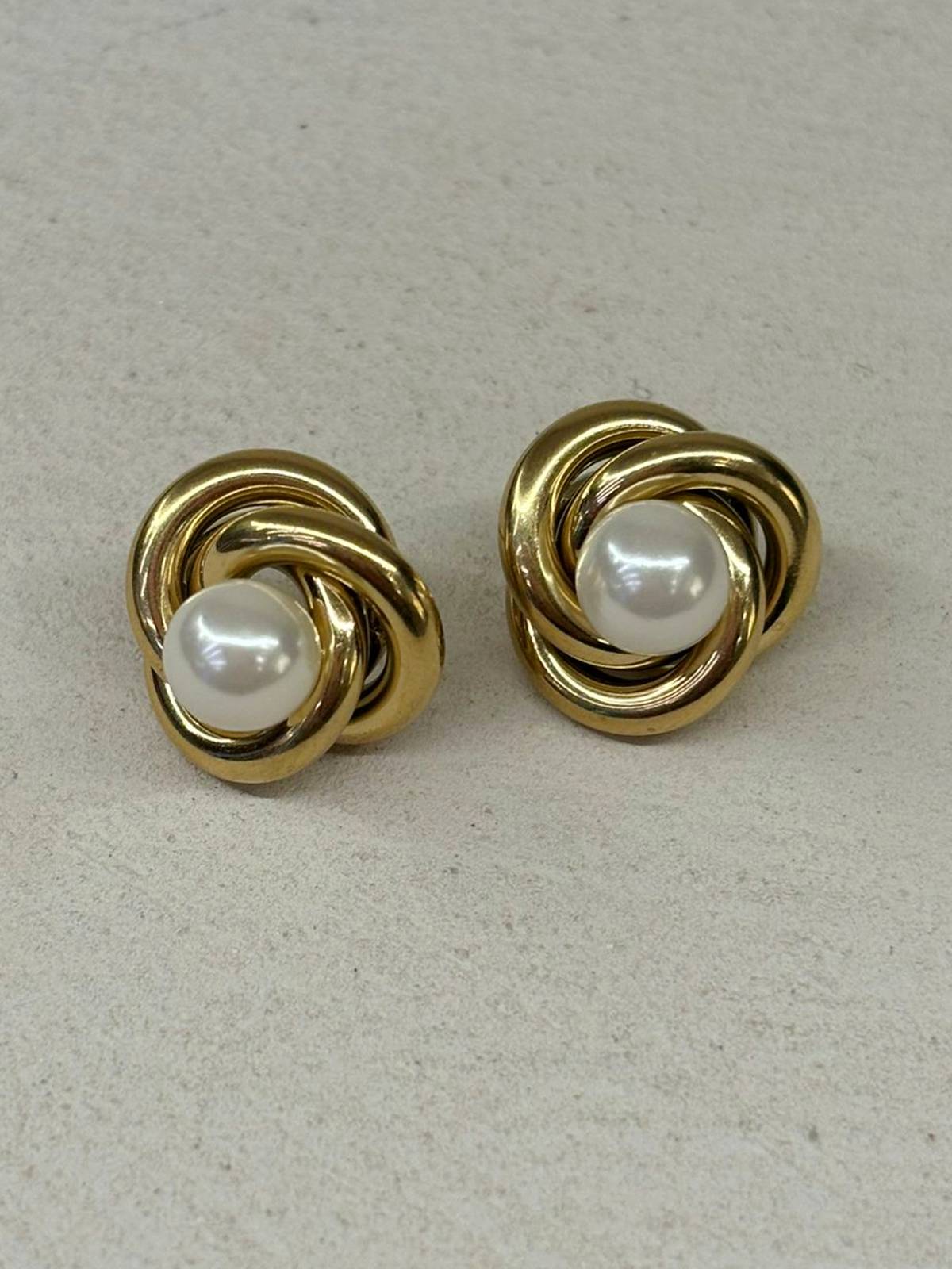 PENDIENTES ONDULADOS PERLA