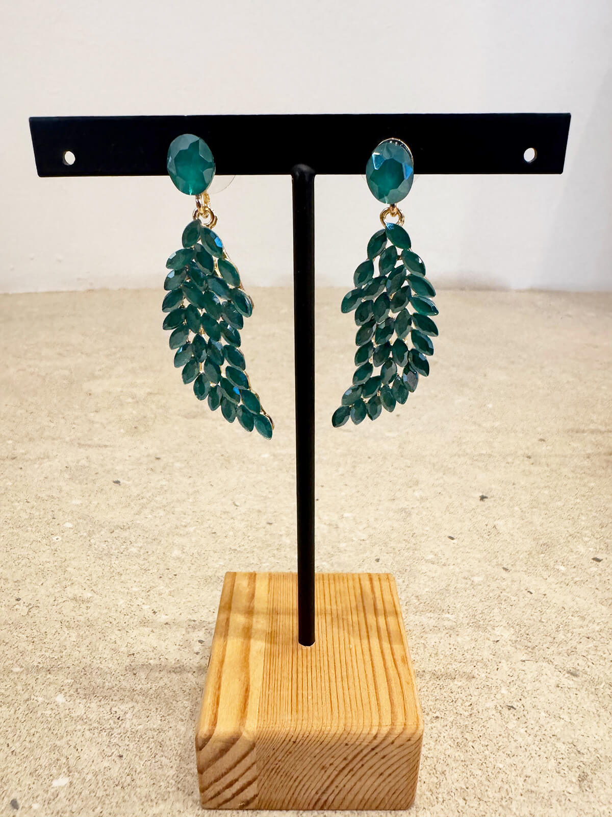 PENDIENTES HOJA CRISTAL V