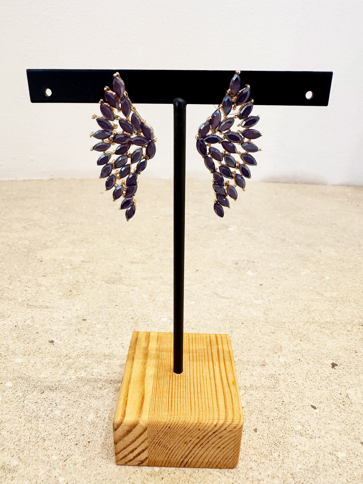 PENDIENTES AMARI MORADO