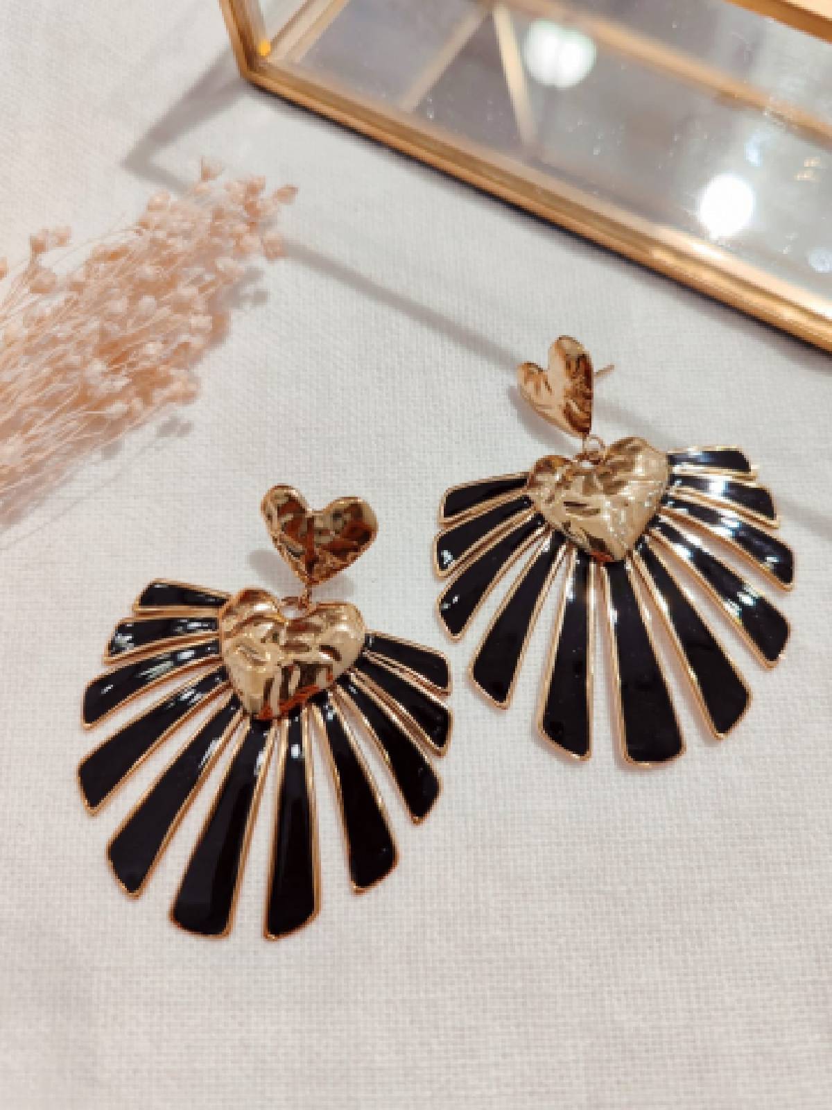 PENDIENTES PALMER NEGRO