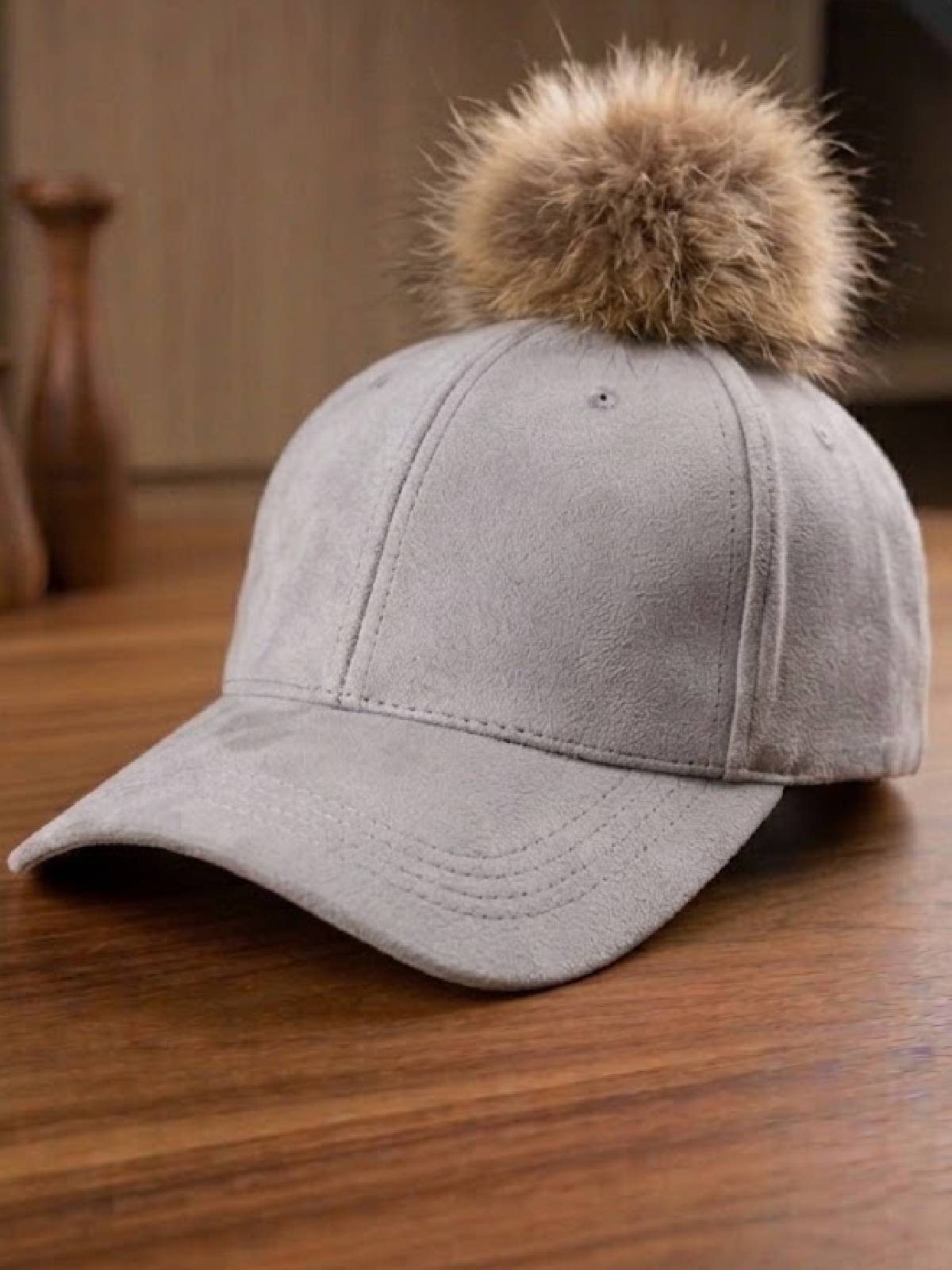 GREY POMPOM BEANIE