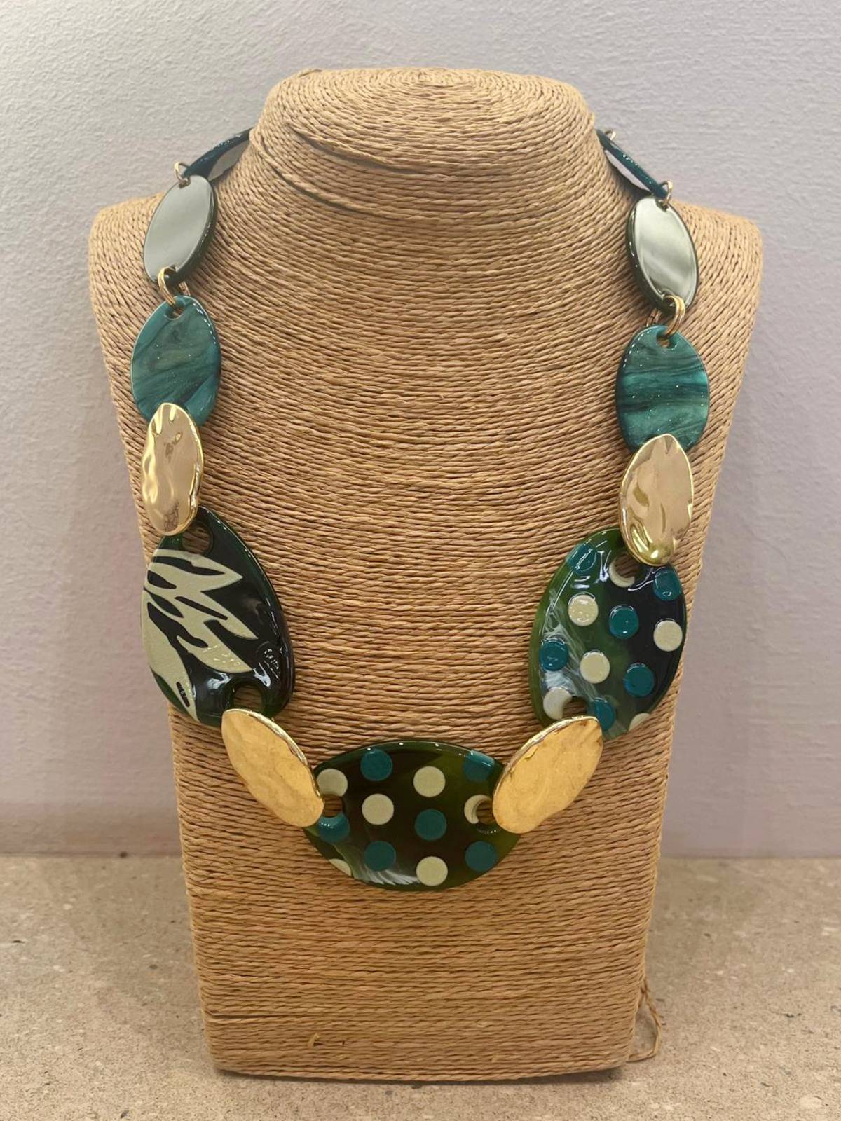 COLLAR SABAH