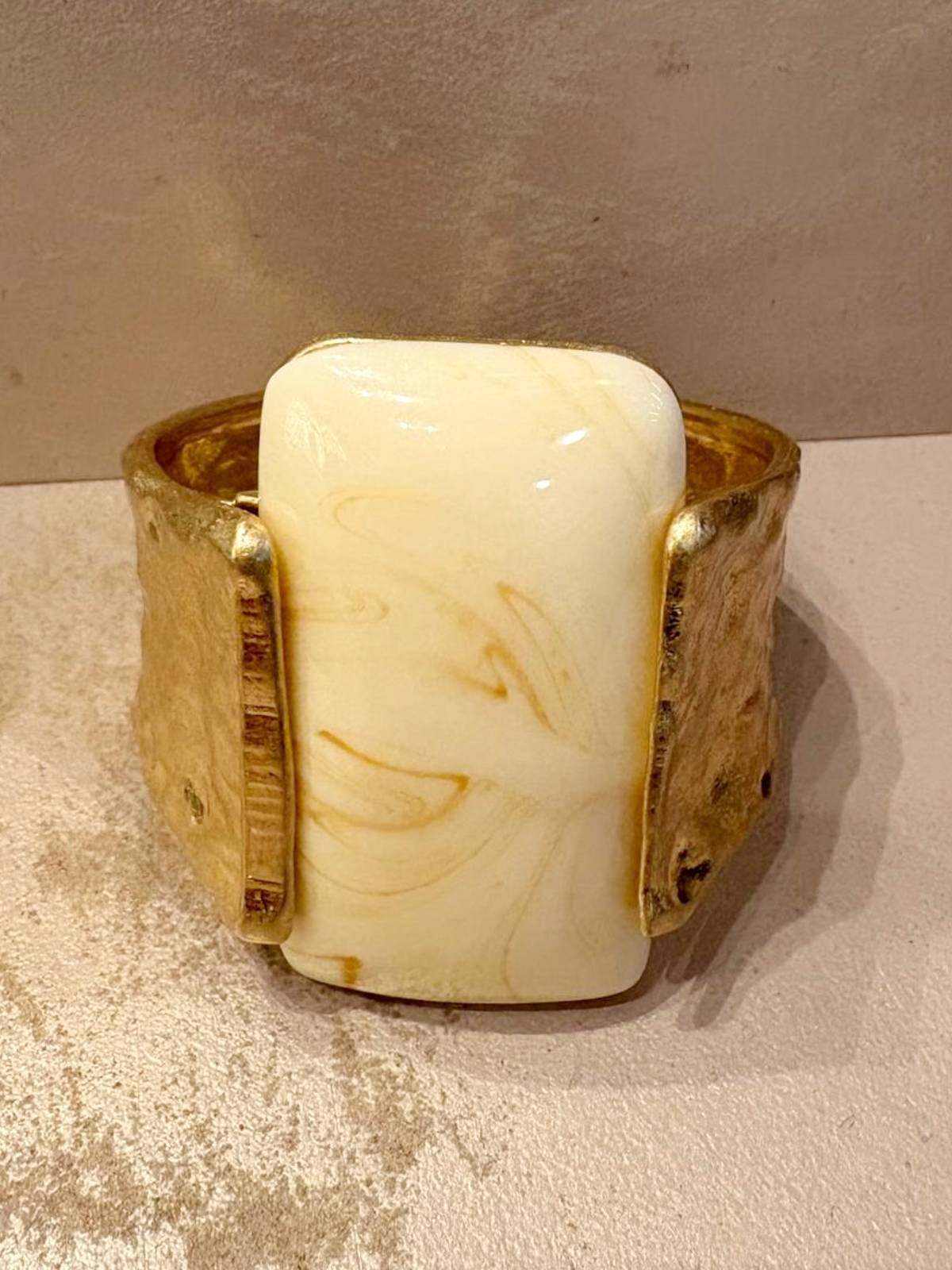 SIERRA BEIGE BRACELET