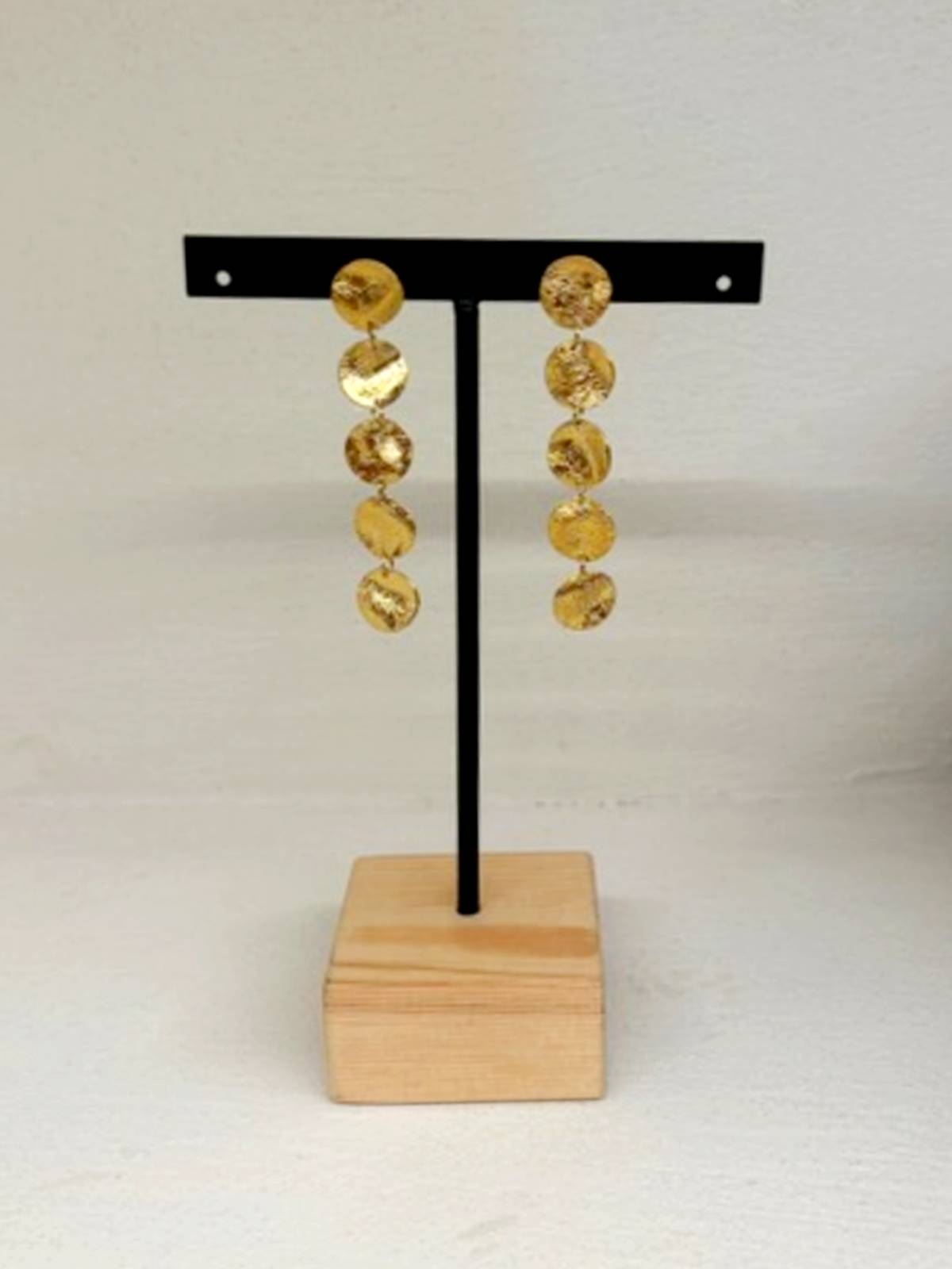 PENDIENTES STONE DORADO