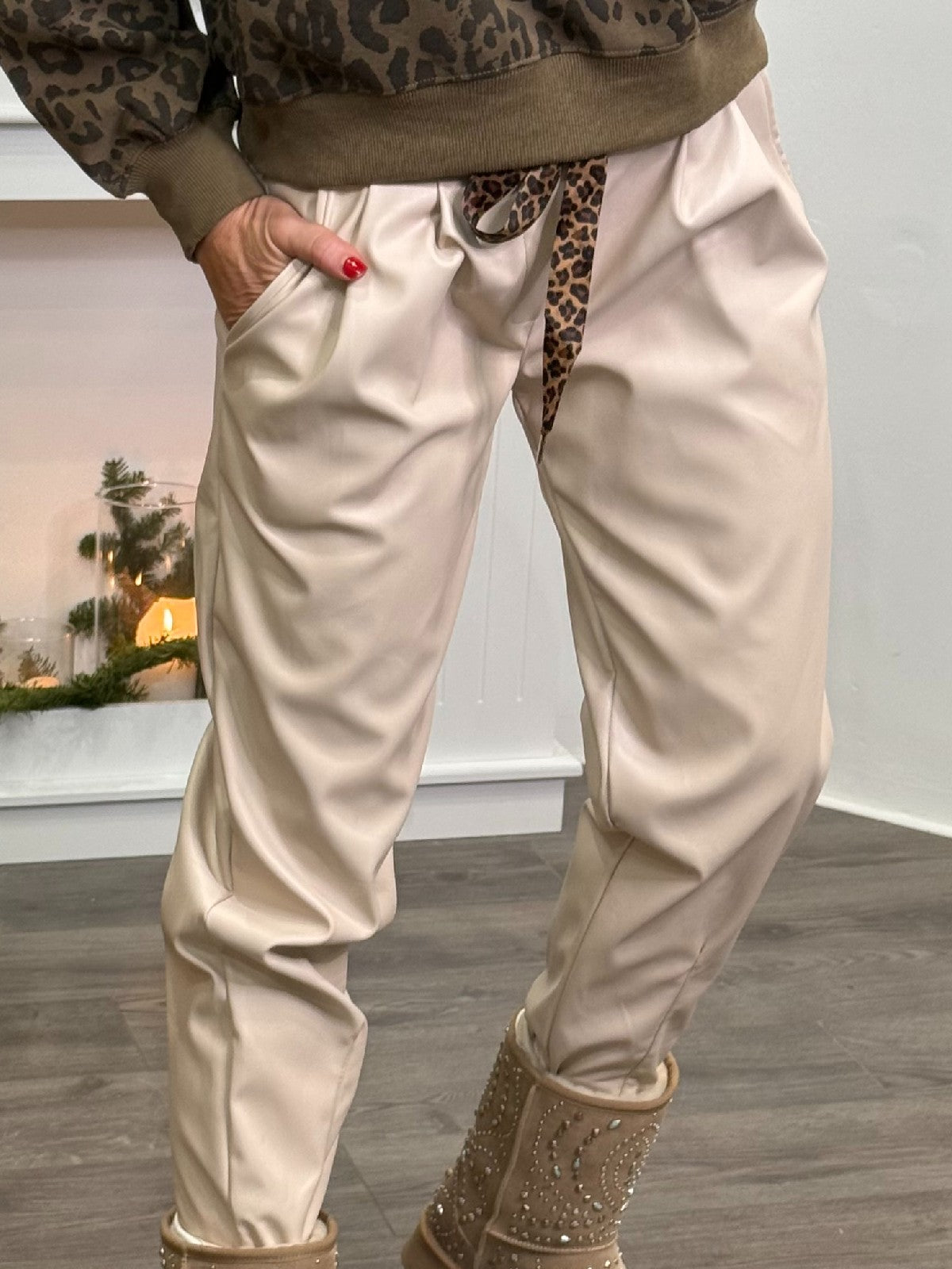 PANTALÓN THOMAS BEIGE