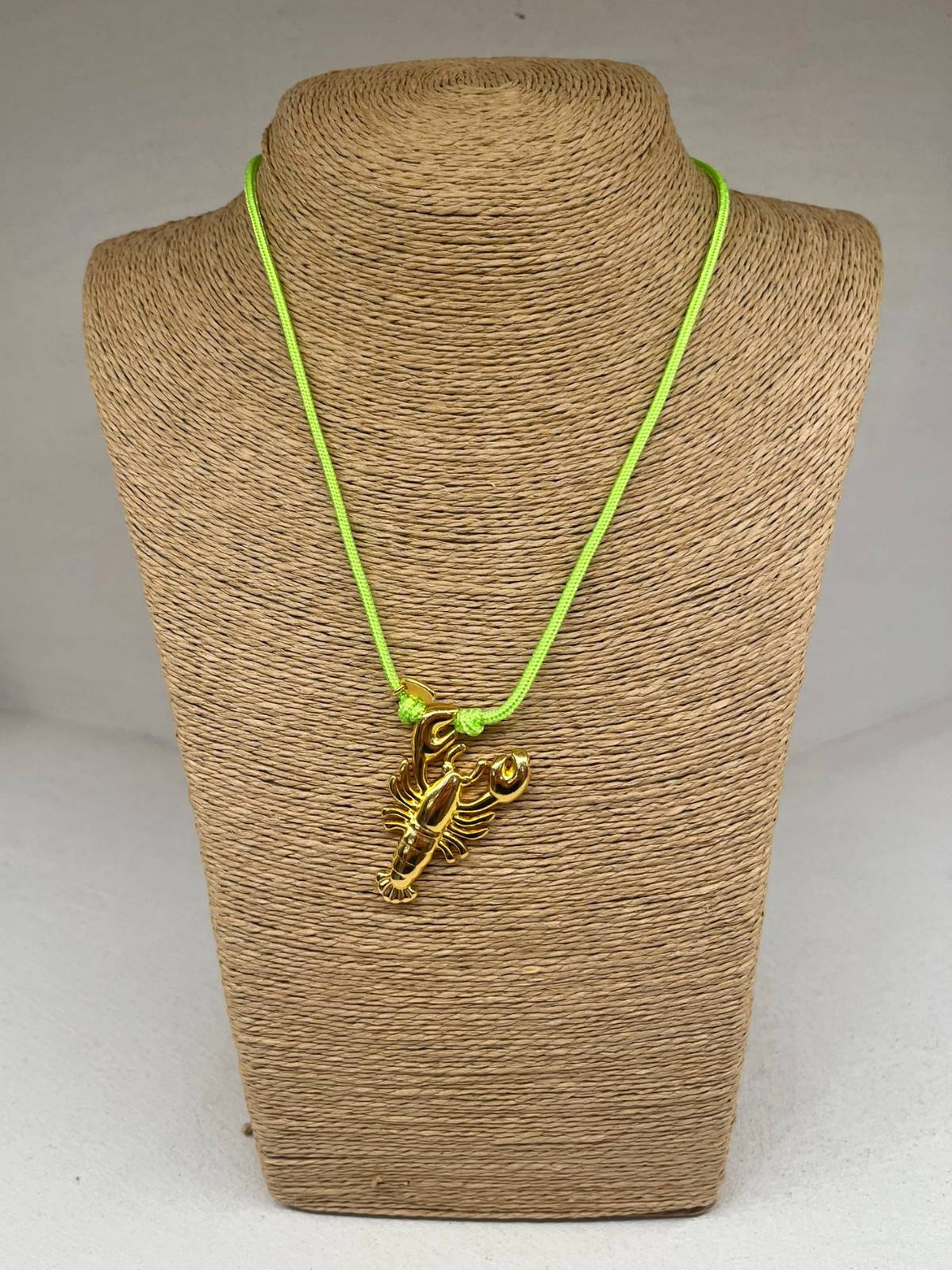 COLLAR LANGOSTA VERDE