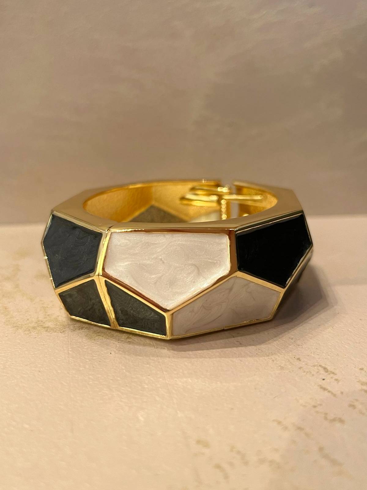 BRAZALETE VELWI NEGRO