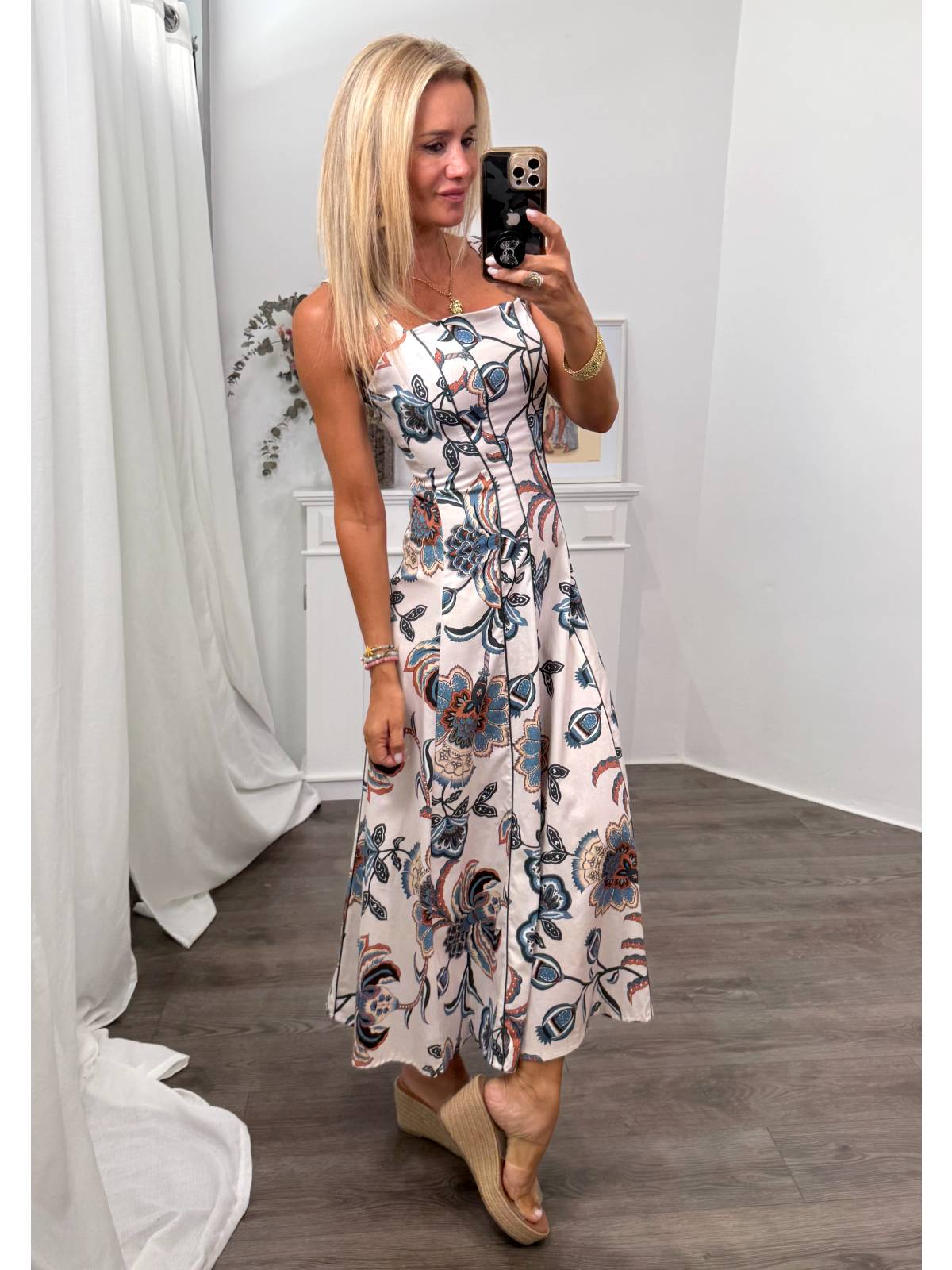 VESTIDO SAKDA
