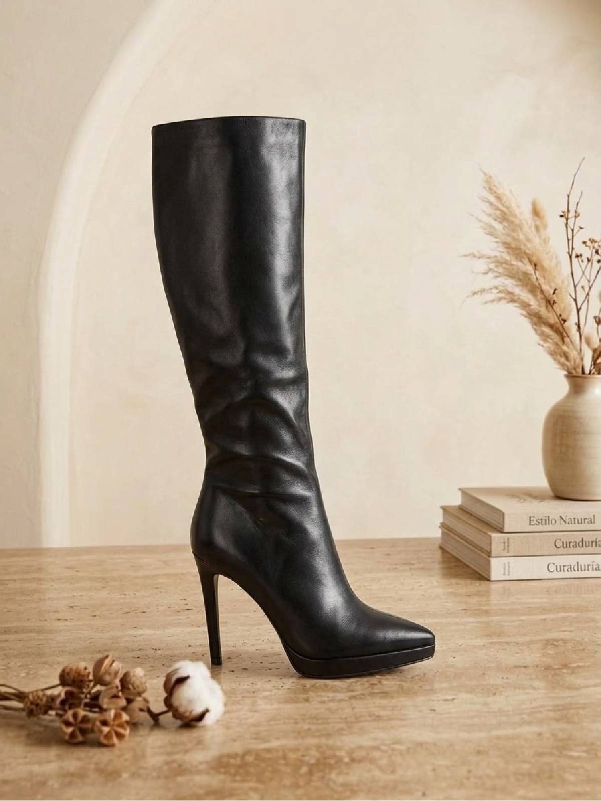 Bota de cano alto KASS preta