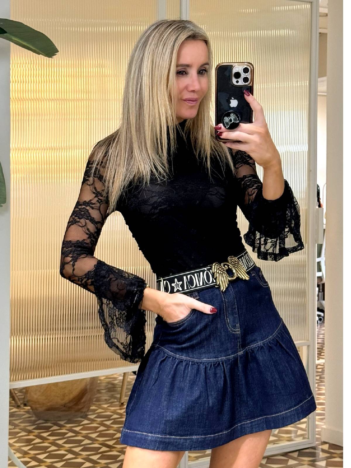 CAMISETA YEASEM NEGRO