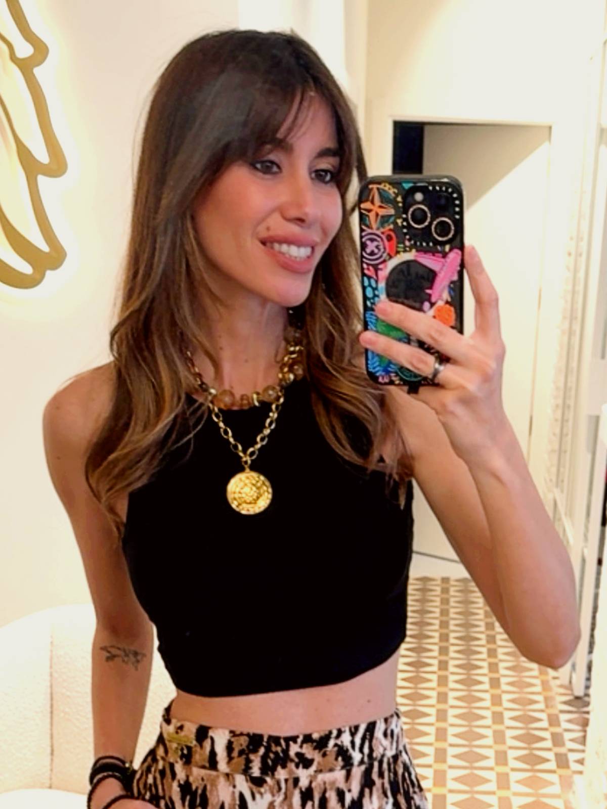 TOP ANDREA BLACK