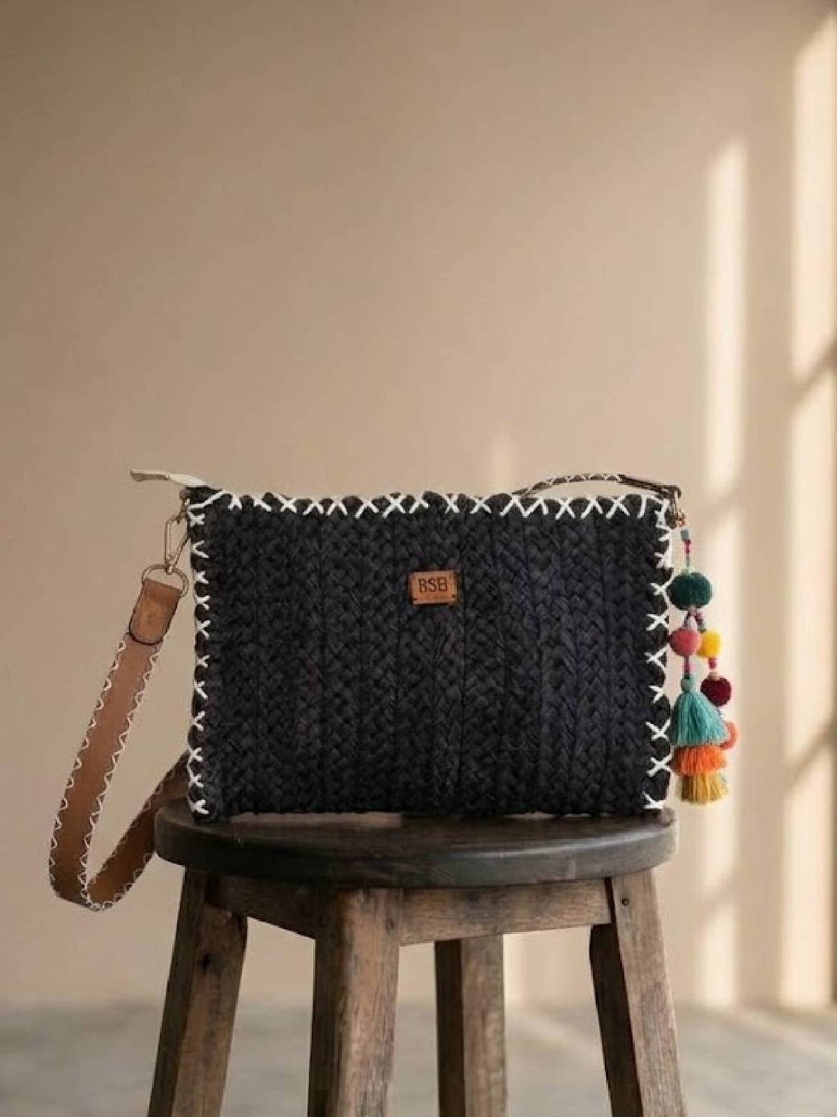 BOLSA ASTECA PRETA