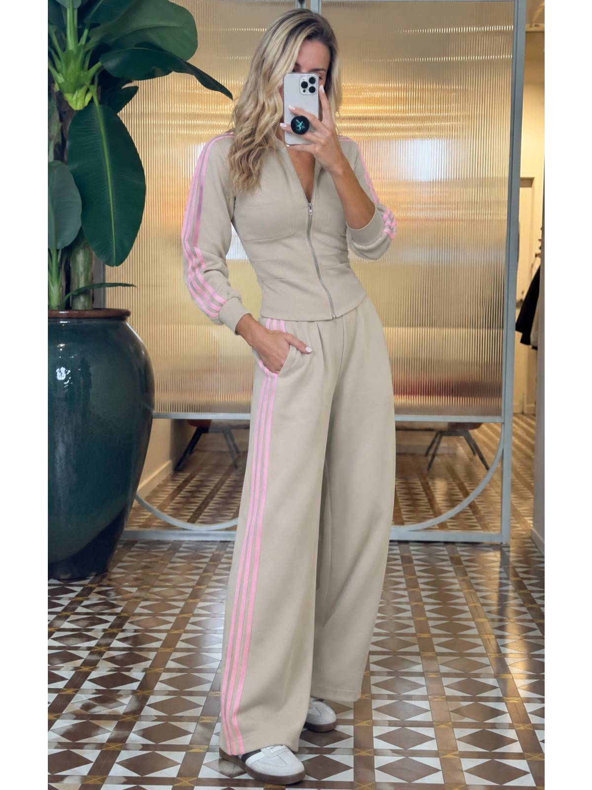 CONJUNTO CIVIC CREMA