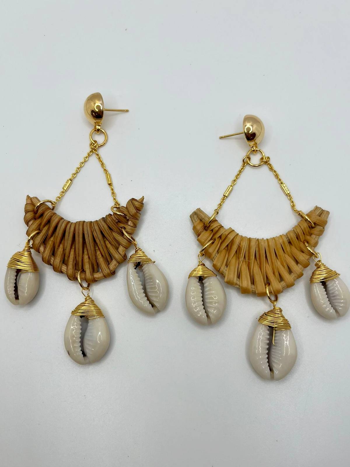 PENDIENTES CONCHAS