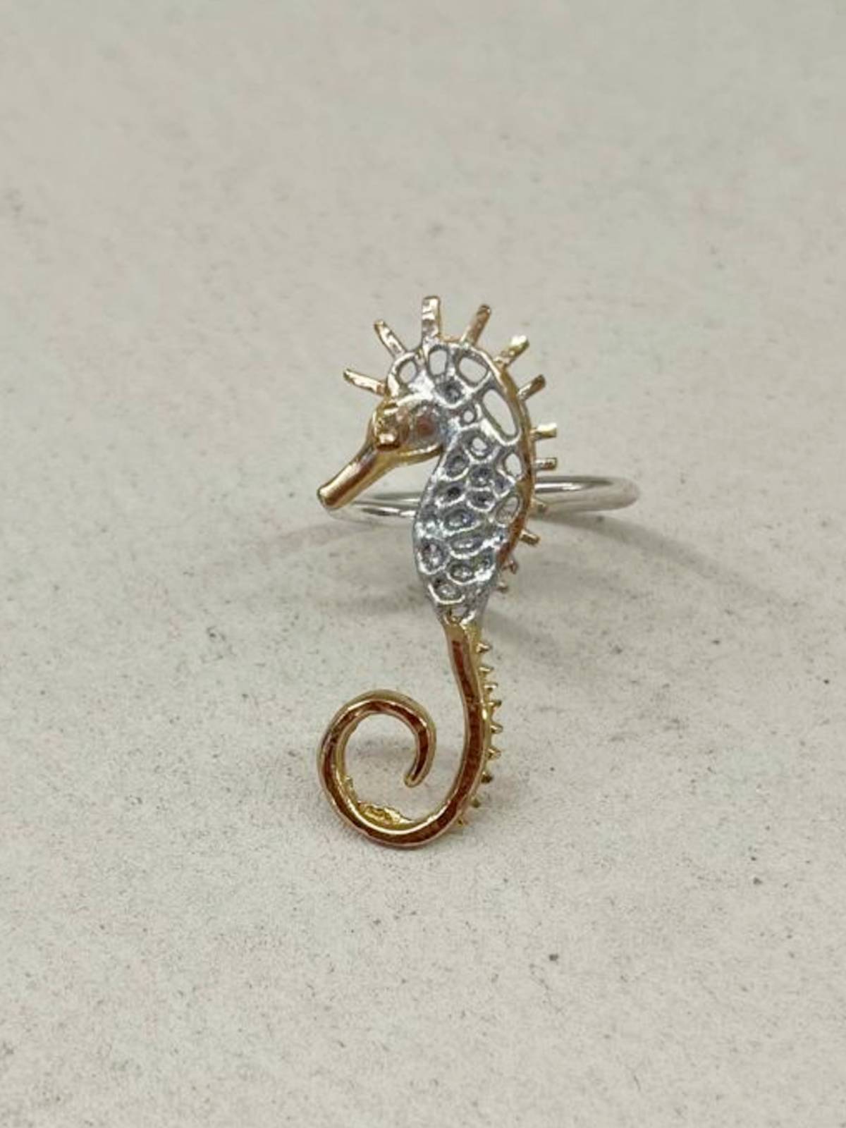 ANILLO CABALLITO DE MAR