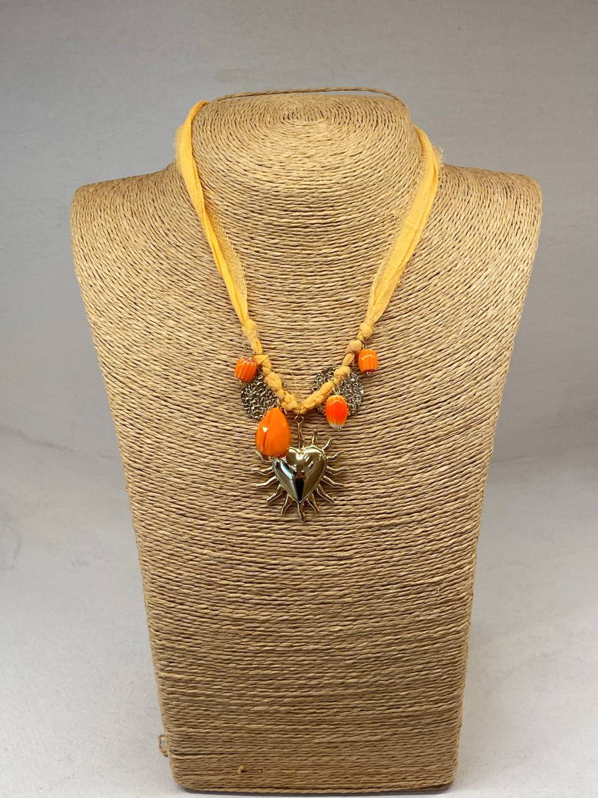 COLLAR  VALKYR NARANJA